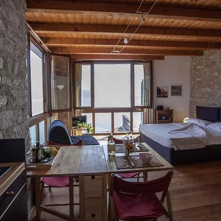 Apartment In Tignale/gardasee 36094